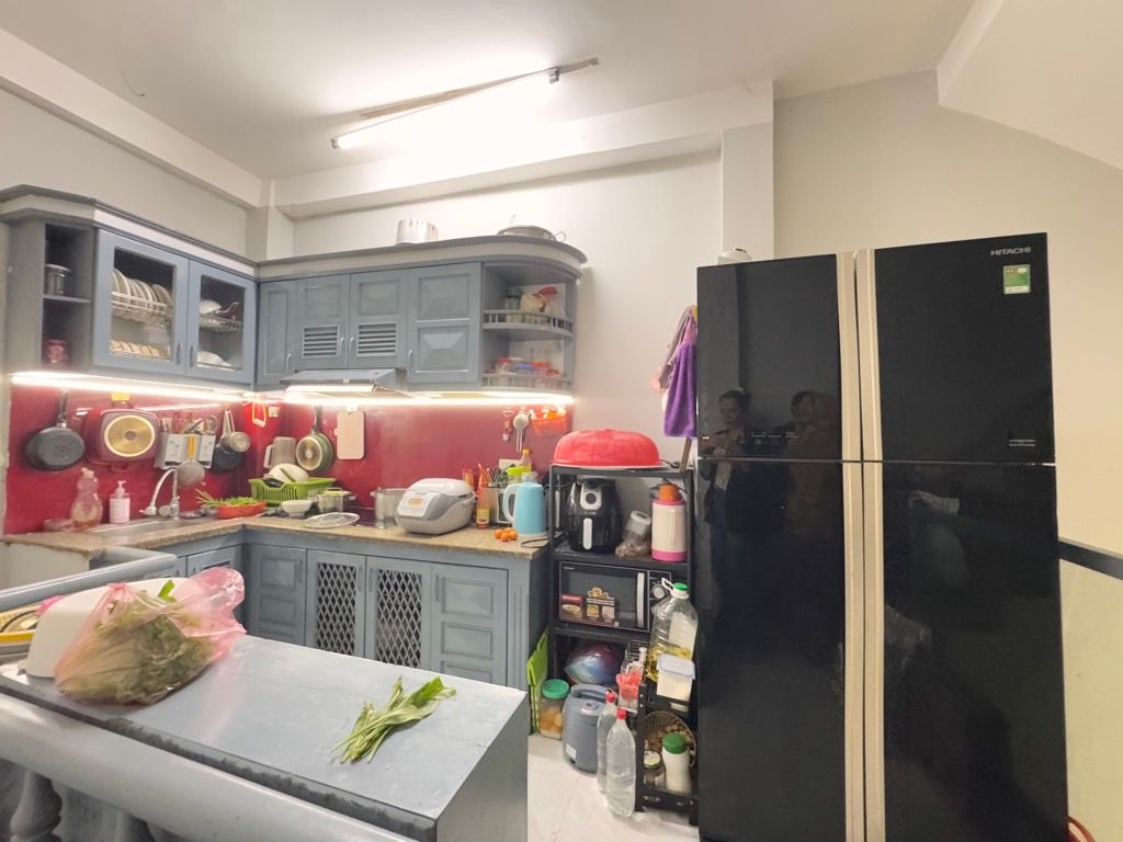 Bán nhà Lạc trung - diện tích 36m2 5 tầng - Ô chờ thang máy - giá 9,9 tỷ