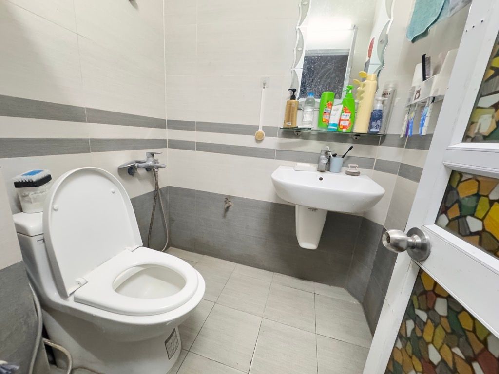 Bán nhà Lạc trung - diện tích 36m2 5 tầng - Ô chờ thang máy - giá 9,9 tỷ