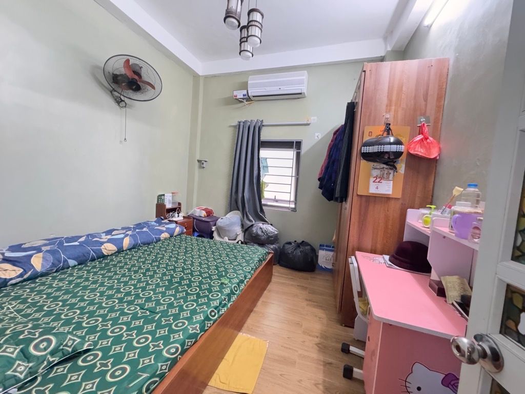 Bán nhà Lạc trung - diện tích 36m2 5 tầng - Ô chờ thang máy - giá 9,9 tỷ