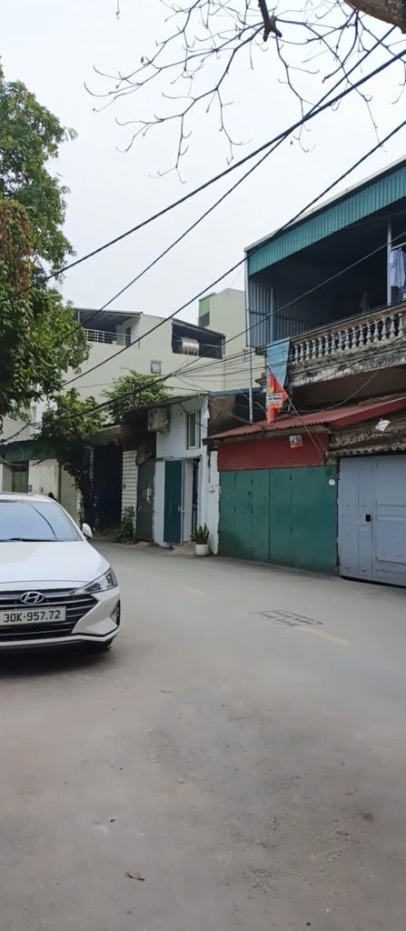 Bán nhà Nam Dư - diện tích 75m2 1 tầng - Mặt ngõ thông, ô tô tránh - giá 7,8 tỷ