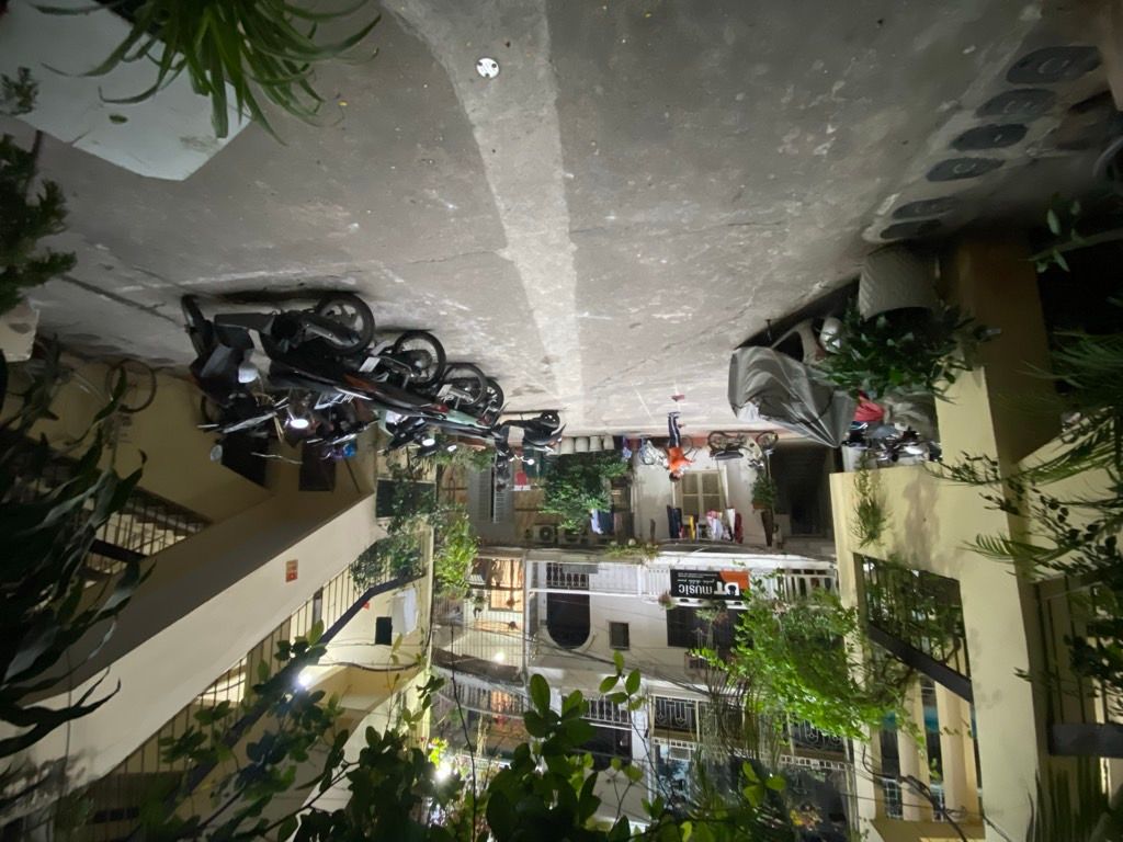 Bán nhà Đội Cung - diện tích 80m2 1 tầng - Căn hộ tập thể không dành cho số đông - giá 10,5 tỷ