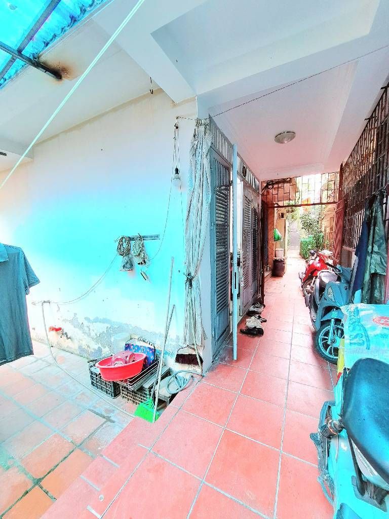 Bán nhà Đê Trần Khát Trân - diện tích 43.2m2 4 tầng - Cực hiếm trong tầm giá - giá 4,8 tỷ