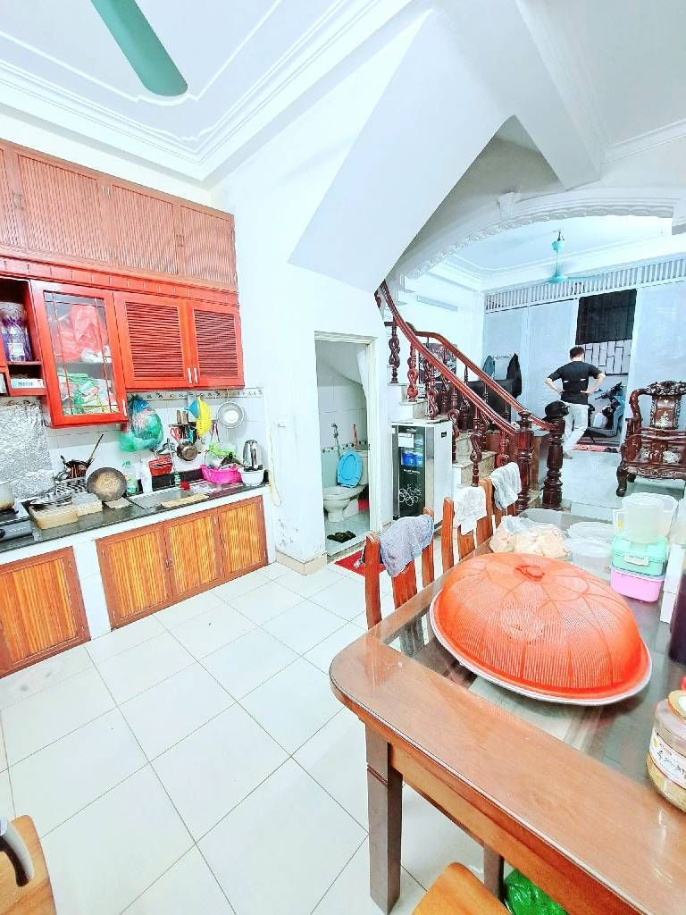 Bán nhà Đê Trần Khát Trân - diện tích 43.2m2 4 tầng - Cực hiếm trong tầm giá - giá 4,8 tỷ