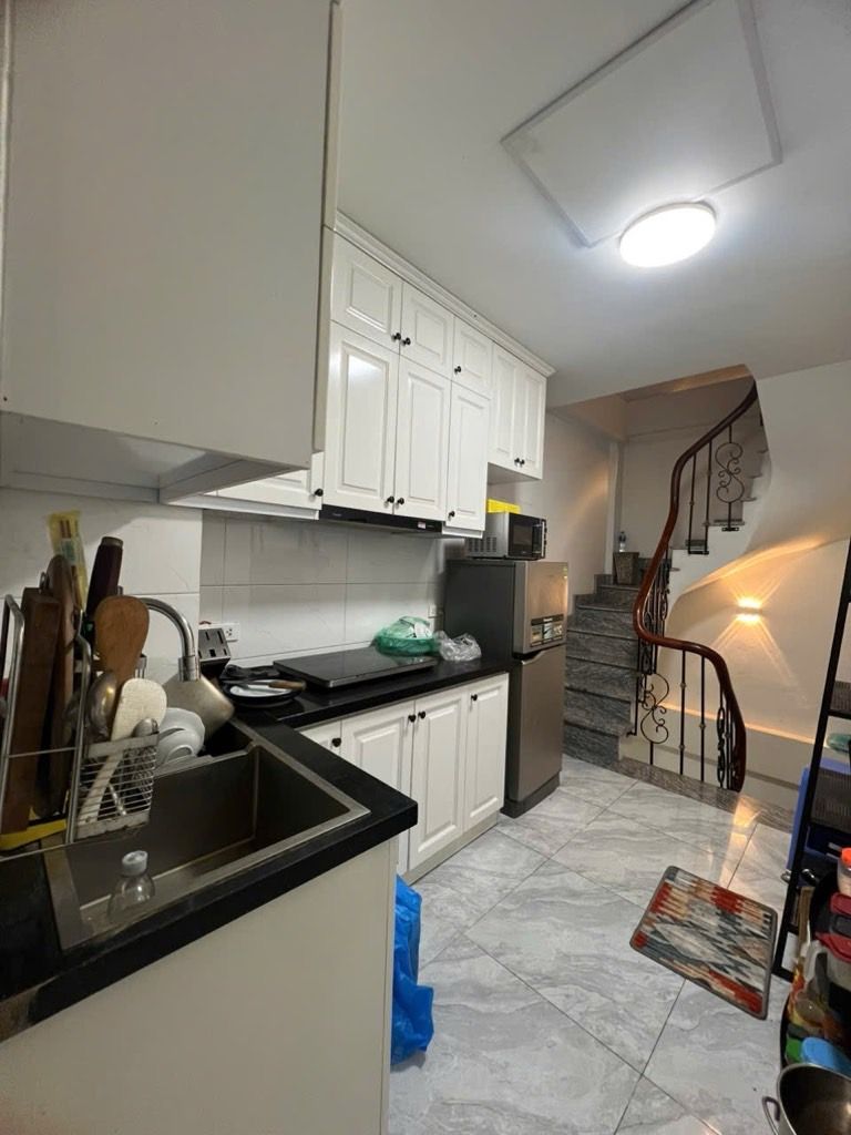 Bán nhà Minh Khai - diện tích 27m2 5 tầng - Mặt phố nhỏ xinh - giá 13,5 tỷ