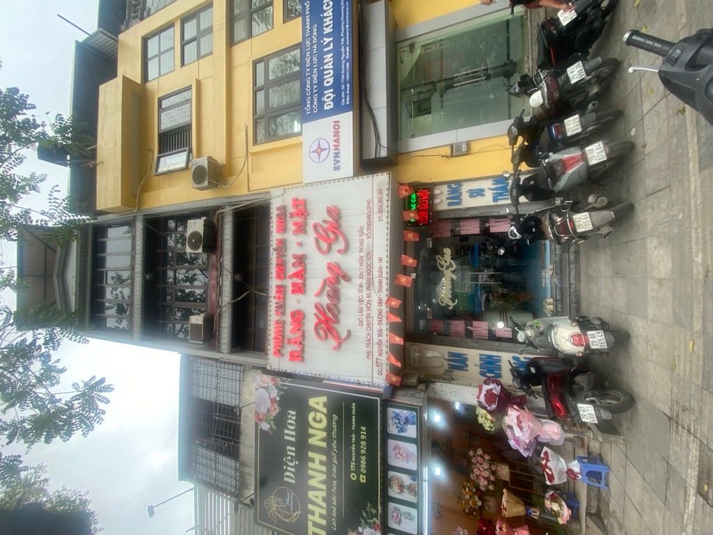 Bán nhà Nguyễn Trãi - diện tích 34.8m2 5 tầng - Mặt phố VIP - giá 22 tỷ