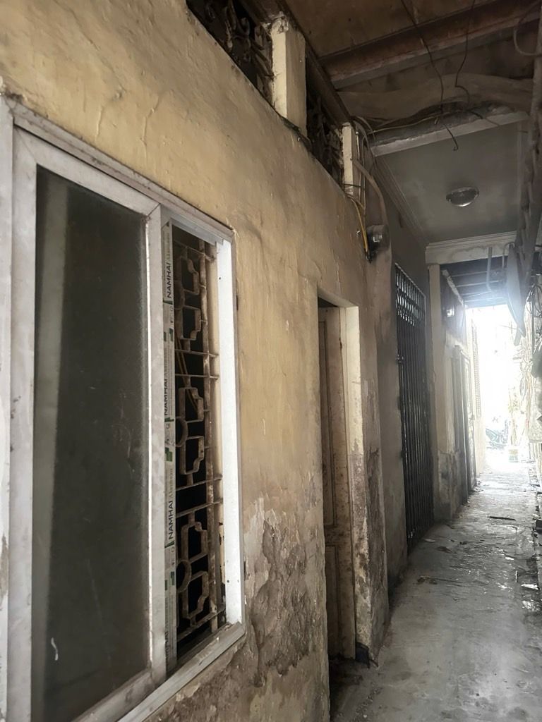 Bán nhà Đội Cung - diện tích 42m2 1 tầng - Mảnh đất hiếm ngay Bà Triệu - giá 12,9 tỷ