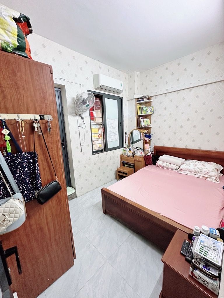 Bán nhà Đền Lừ - diện tích 57.4m2 1 tầng - Căn hộ chung cư đẹp - giá 4,8 tỷ