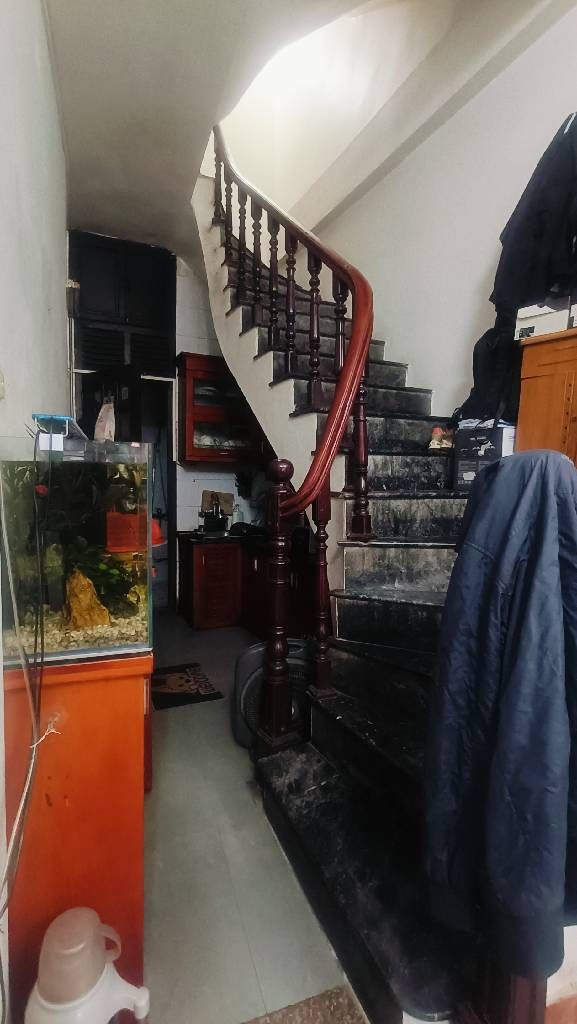 Bán nhà Trương Định - diện tích 30m2 5 tầng - Mặt đường - giá 12 tỷ