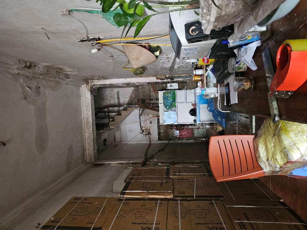 Bán nhà Đường Ngọc Hồi - diện tích 35m2 5 tầng - gần bến xe nước ngầm - giá 9 tỷ