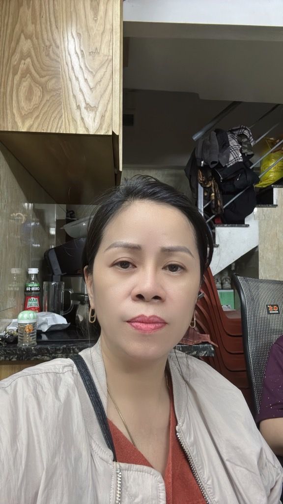 Bán nhà Đê trần khát chân - diện tích 12m2 4 tầng - mặt ngõ to - giá 6,8 tỷ