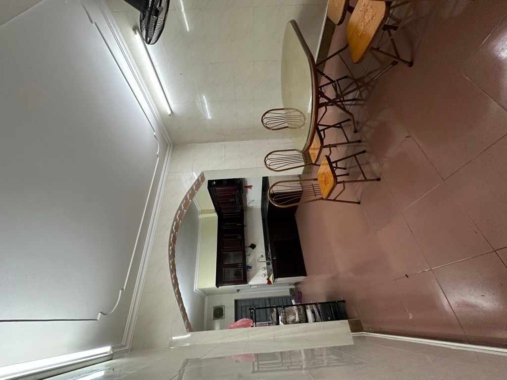 Bán nhà Vương Thừa Vũ - diện tích 50m2 3 tầng - ô tô tránh - giá 20 tỷ