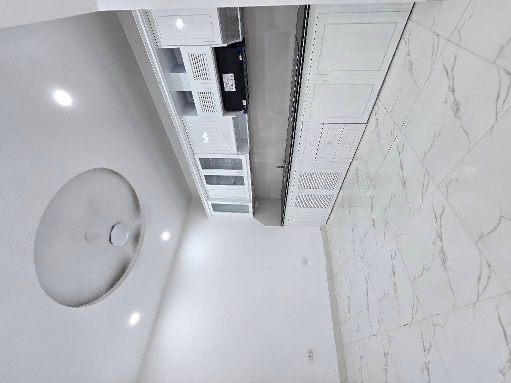 Bán nhà Thúy Lĩnh - diện tích 40,9m2 4 tầng - ô tô đỗ cửa - giá 7,9 tỷ