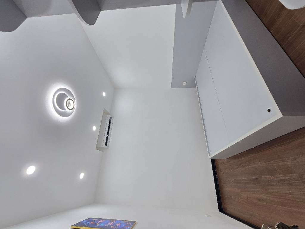 Bán nhà Thúy Lĩnh - diện tích 40,9m2 4 tầng - ô tô đỗ cửa - giá 7,9 tỷ