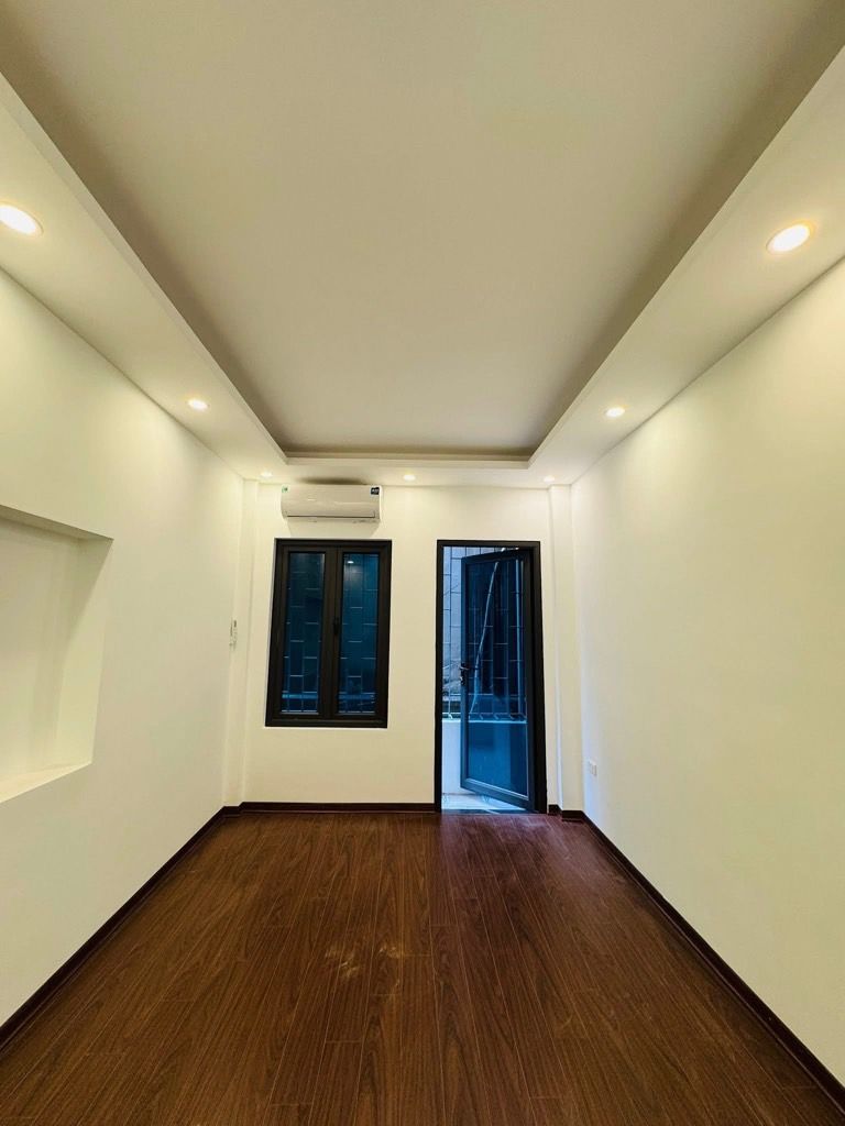 Bán nhà Tân Khai - diện tích 22m2 4 tầng - Ô tô tránh 30m - giá 5,8 tỷ