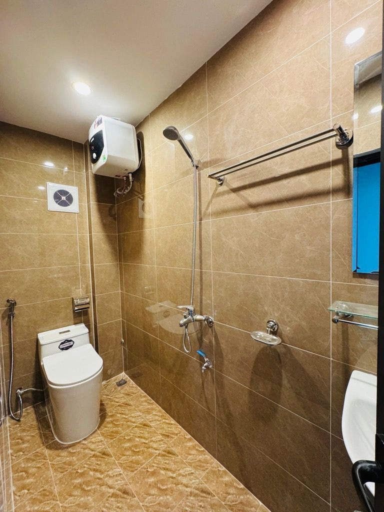 Bán nhà Tân Khai - diện tích 22m2 4 tầng - Ô tô tránh 30m - giá 5,8 tỷ