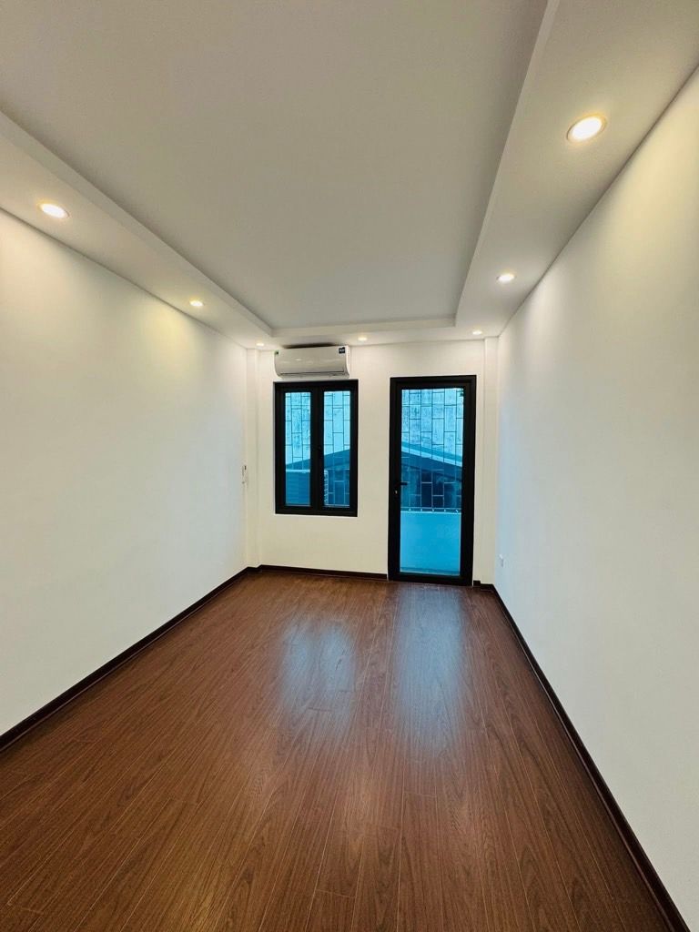 Bán nhà Tân Khai - diện tích 22m2 4 tầng - Ô tô tránh 30m - giá 5,8 tỷ