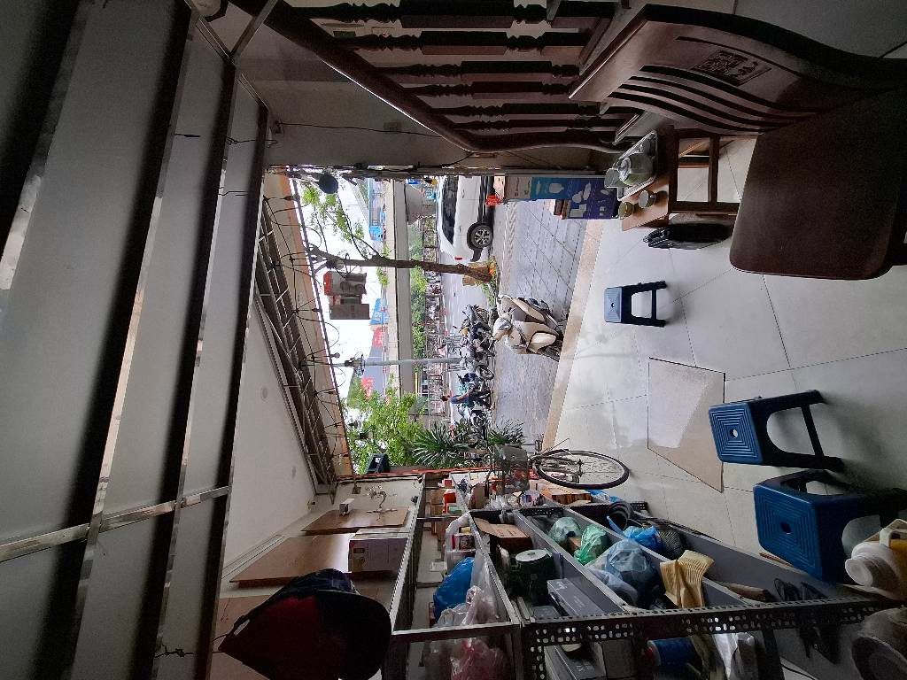 Bán nhà Giải Phóng - diện tích 22m2 3 tầng - Mặt phố kinh doanh sầm uất - giá 10,5 tỷ