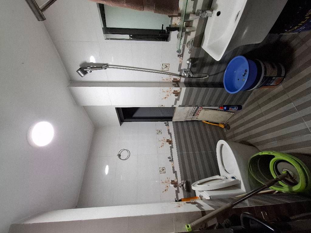 Bán nhà Giải Phóng - diện tích 22m2 3 tầng - Mặt phố kinh doanh sầm uất - giá 10,5 tỷ