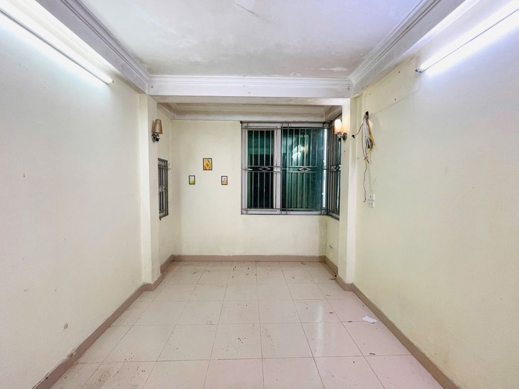 Bán nhà Vĩnh Tuy - diện tích 15m2 6 tầng - Lô góc - giá 4,95 tỷ