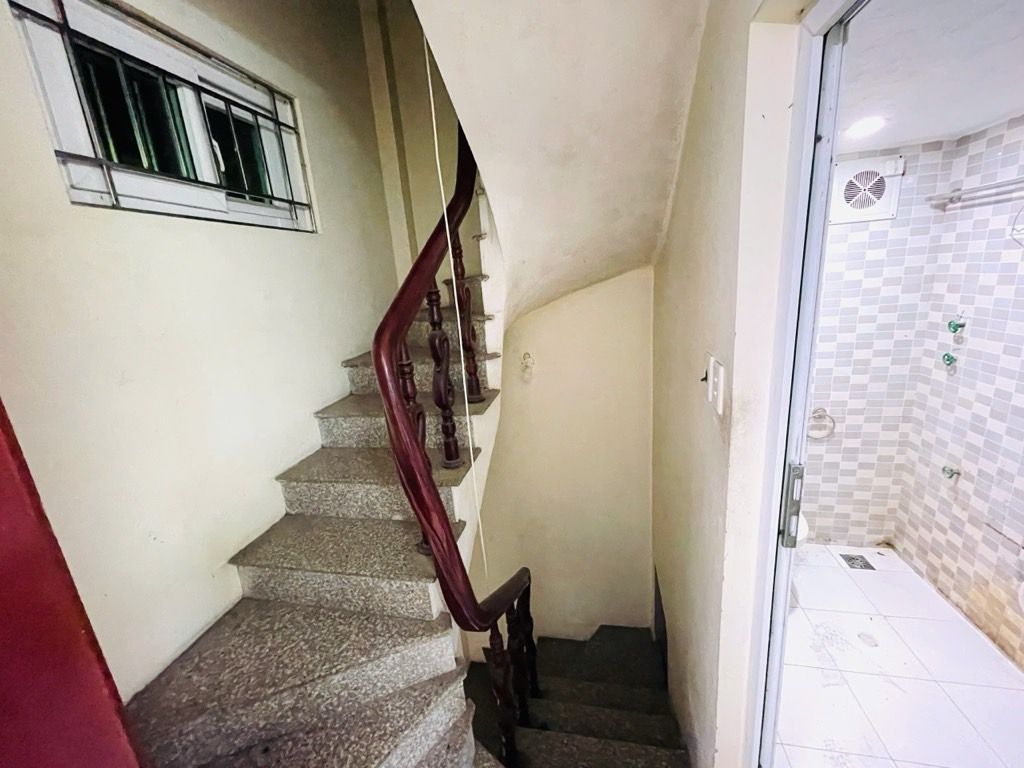 Bán nhà Vĩnh Tuy - diện tích 15m2 6 tầng - Lô góc - giá 4,95 tỷ