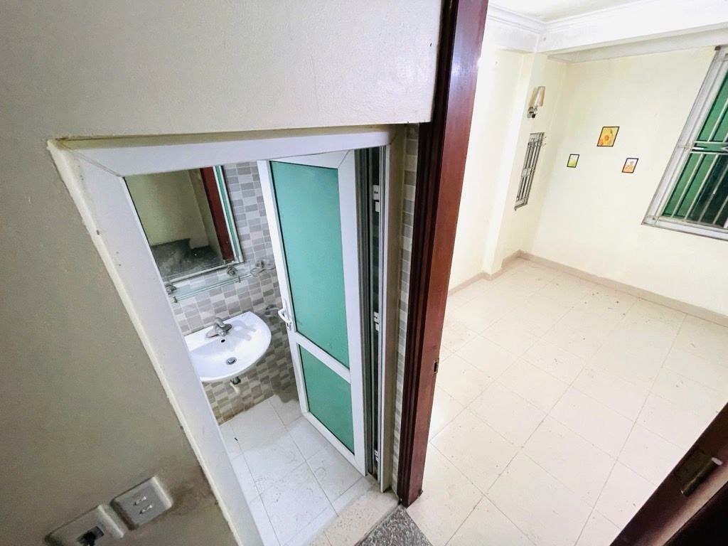 Bán nhà Vĩnh Tuy - diện tích 15m2 6 tầng - Lô góc - giá 4,95 tỷ