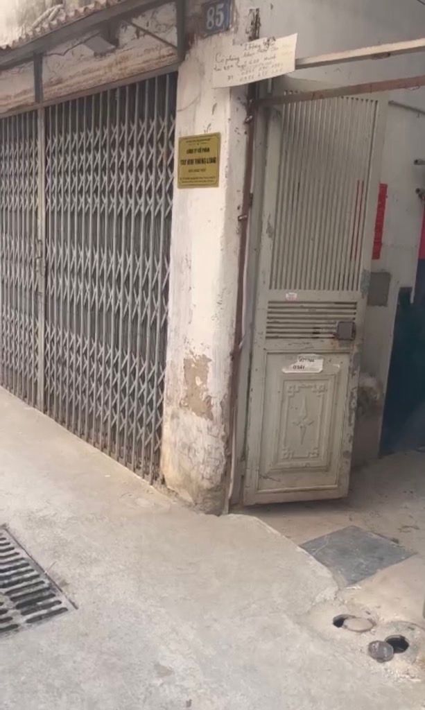 Bán nhà Minh Khai - diện tích 98m2 1 tầng - đất tặng nhà cấp 4 - giá 22,6 tỷ