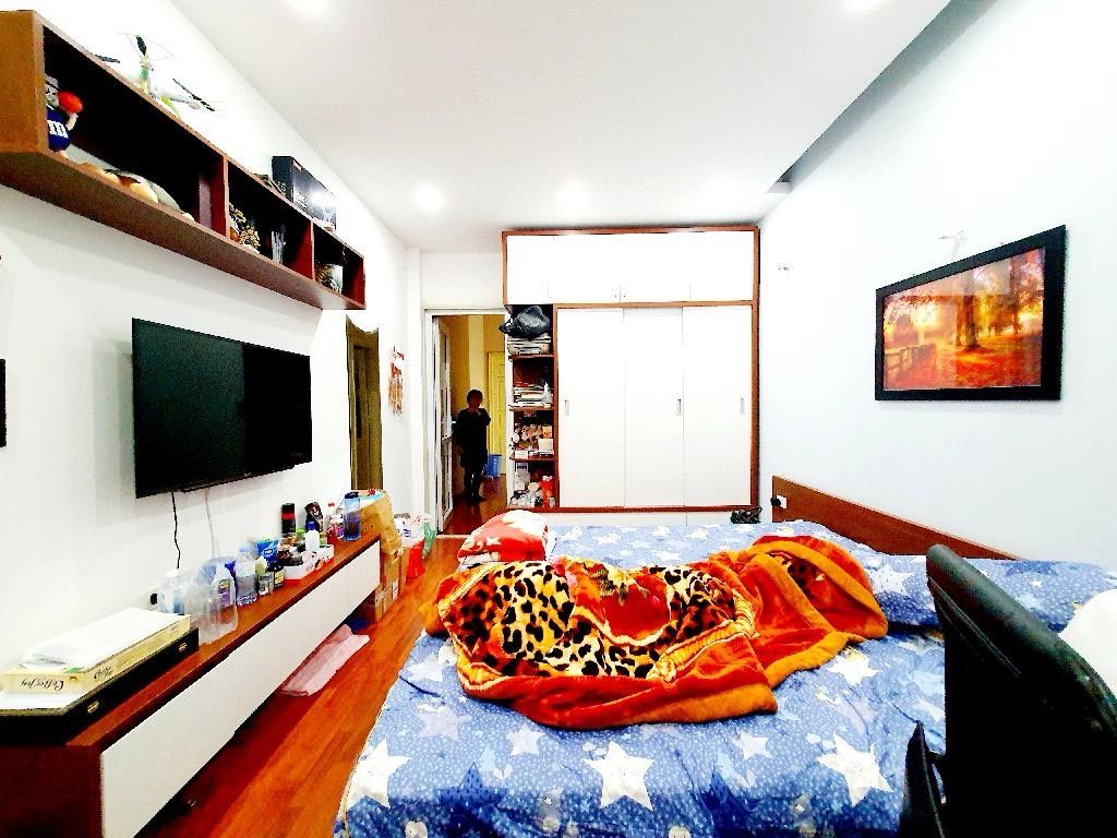 Bán nhà Mai Anh Tuấn - diện tích 47.7m2 4 tầng - Nhà bán chủ tự xây, 10m ra mặt phố - giá 17 tỷ