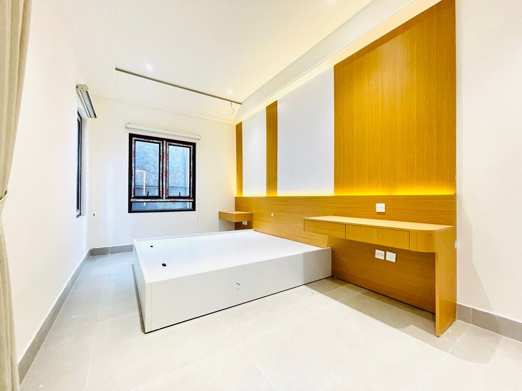 Bán nhà Lò Đúc - diện tích 37,4m2 3 tầng - Nhà tập thể mặt phố, giá 5,8 tỷ