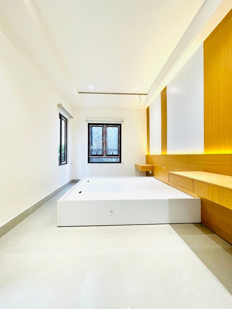 Bán nhà Lò Đúc - diện tích 37,4m2 3 tầng - Nhà tập thể mặt phố, giá 5,8 tỷ