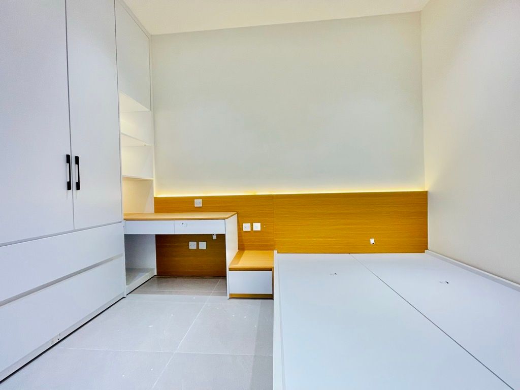 Bán nhà Lò Đúc - diện tích 37,4m2 3 tầng - Nhà tập thể mặt phố, giá 5,8 tỷ