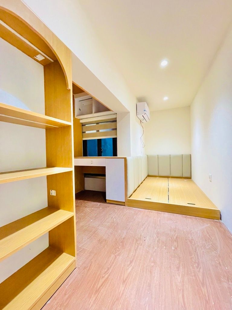 Bán nhà Lò Đúc - diện tích 37,4m2 3 tầng - Nhà tập thể mặt phố, giá 5,8 tỷ