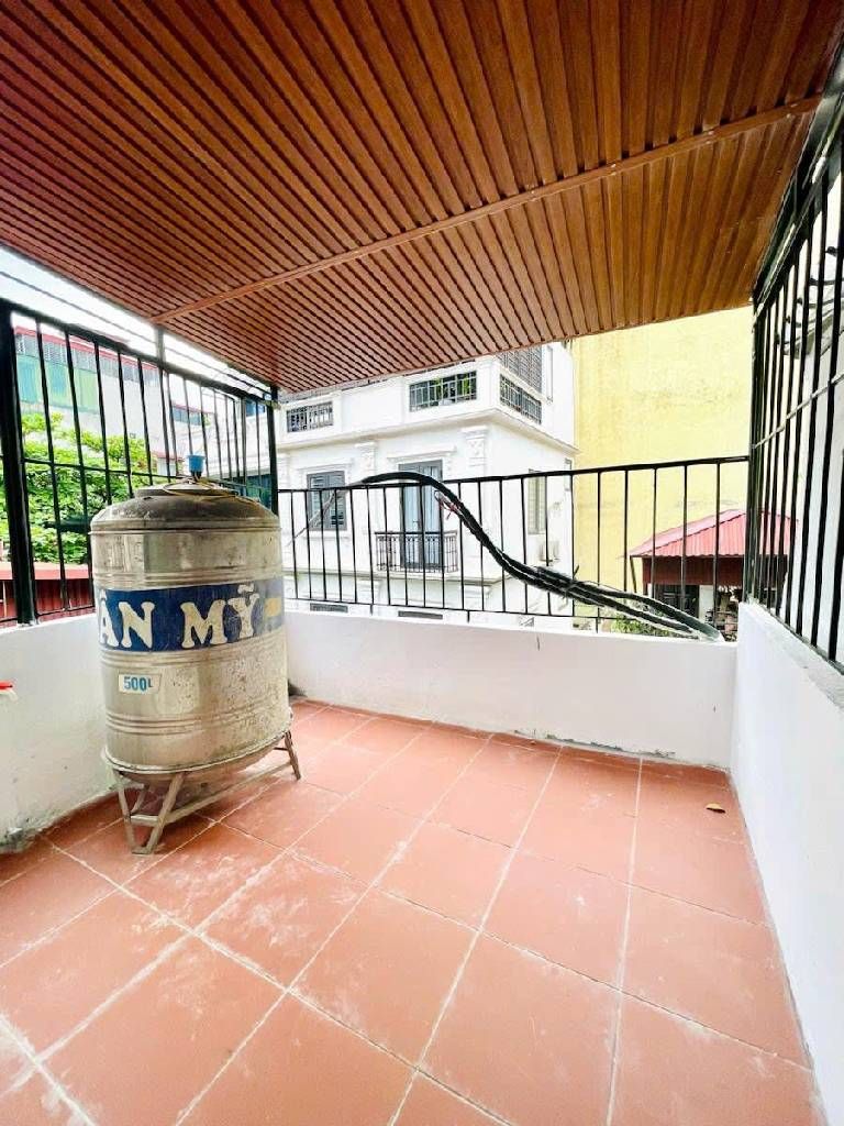 Bán nhà Phan Phù Tiên - diện tích 15m2 5 tầng - Mặt phố tầm tiền cực hiếm - giá 9,8 tỷ