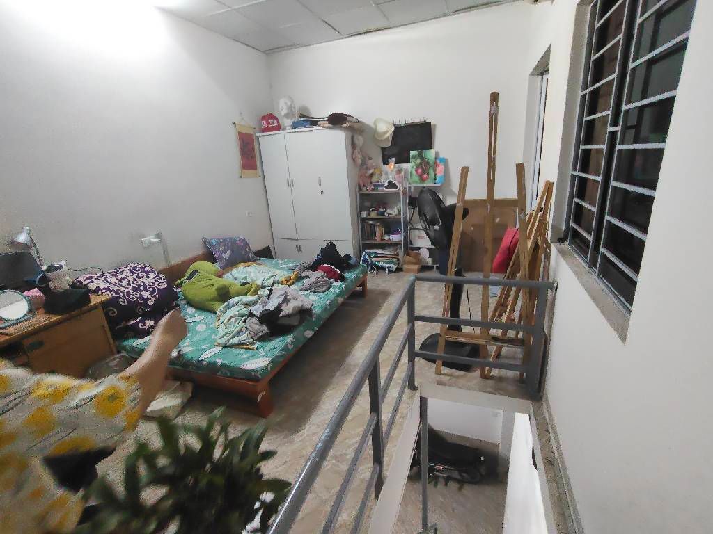 Bán nhà Ngọc Hồi - diện tích 30m2 2 tầng - ôtô ngủ trong nhà - giá 7,9 tỷ