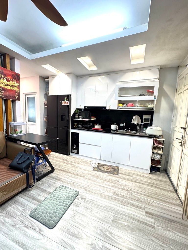 Bán nhà Bùi Xương Trạch - diện tích 185m2 10 tầng - Cực hiếm - giá 2,8 tỷ