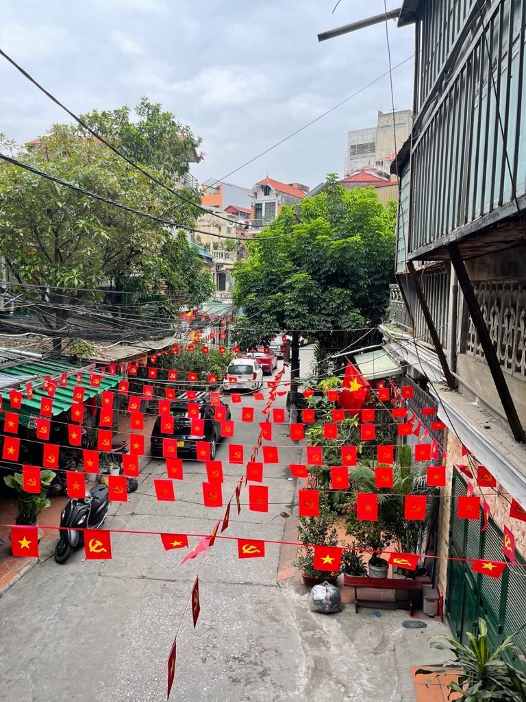 Bán nhà Trương Định - diện tích 17m2 3 tầng - Hàng đẹp - giá 4,39 tỷ