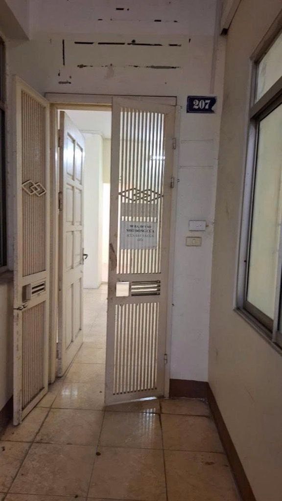 Bán nhà Nguyễn Cảnh Dị - diện tích 157m2 2 tầng - Lô góc, 3 mặt thoáng - giá 9,7 tỷ