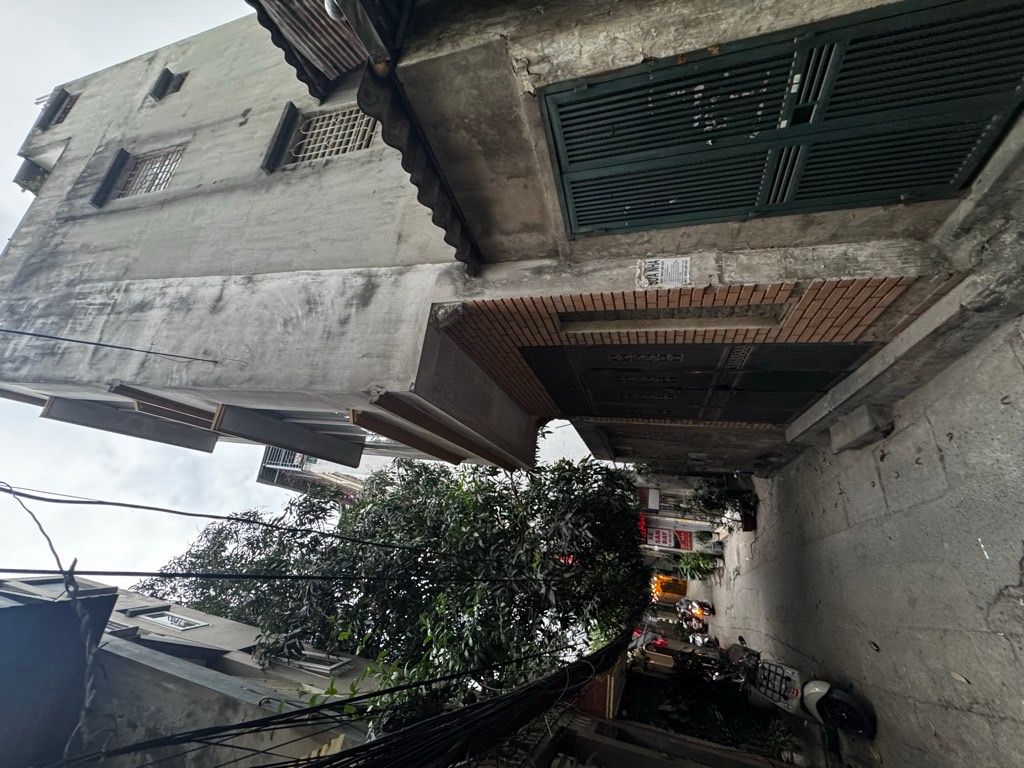 Bán nhà Trần Khát Chân - diện tích 14,4m2 4 tầng - Ô tô đỗ cửa - giá 9 tỷ