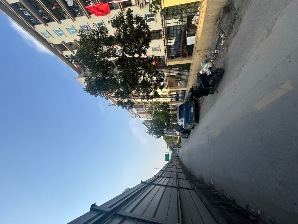 Bán nhà Pháp Vân - diện tích 32m2 1 tầng - 7 chỗ vào nhà - giá 1,95 tỷ