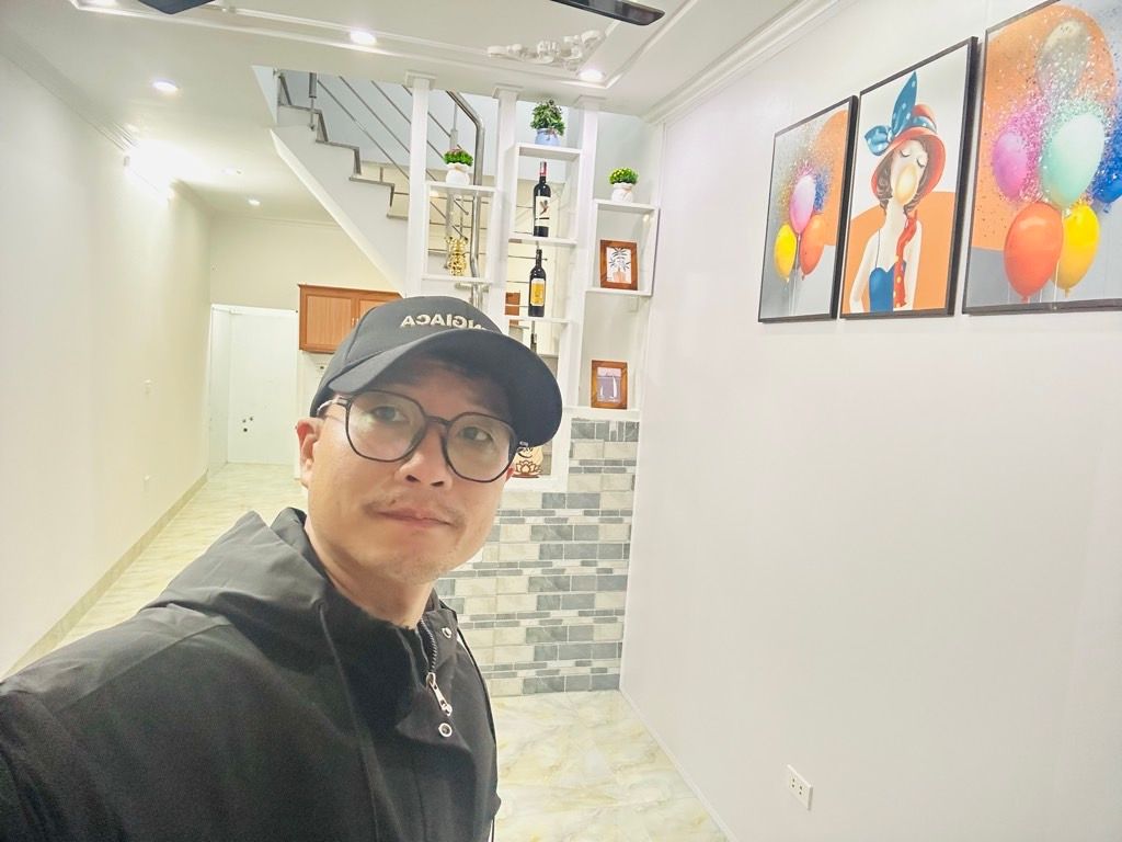 Bán nhà Đông Thiên - diện tích 30m2 2 tầng - ô tô đỗ cổng - giá 3,6 tỷ