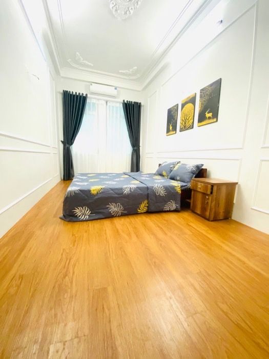 Bán nhà Trương Định - diện tích 27m2 4 tầng - LÔ GÓC 2 THOÁNG - NGÕ RỘNG BA GÁC ĐUA - giá 7,5 tỷ