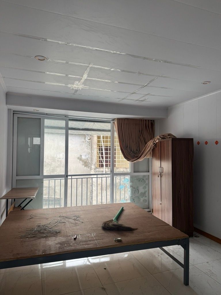 Bán nhà Láng Hạ - diện tích 130m2 3 tầng - ô tô đỗ sát nhà - giá 5 tỷ