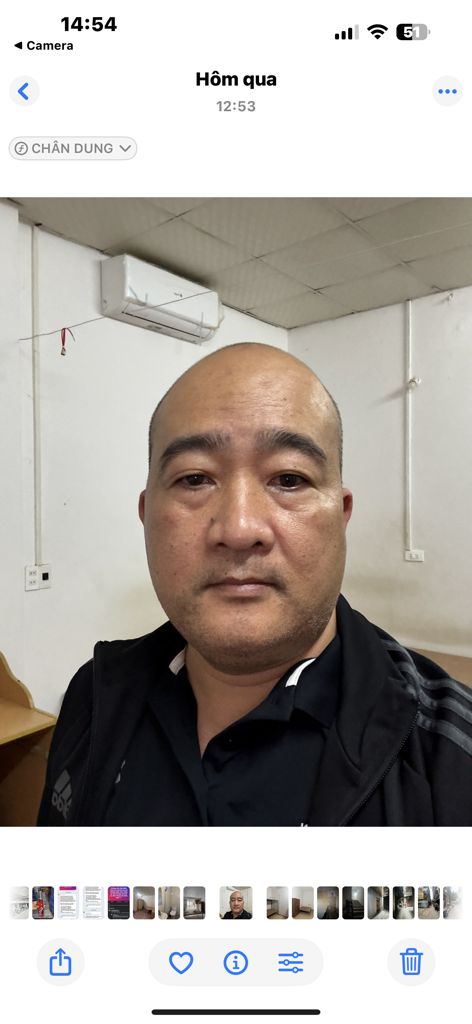 Bán nhà Láng Hạ - diện tích 130m2 3 tầng - ô tô đỗ sát nhà - giá 5 tỷ