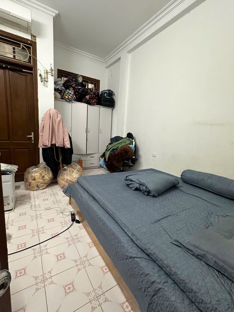 Bán nhà Thái Thịnh - diện tích 41.9m2 4 tầng - Ngõ thông ô tô - giá 16,5 tỷ