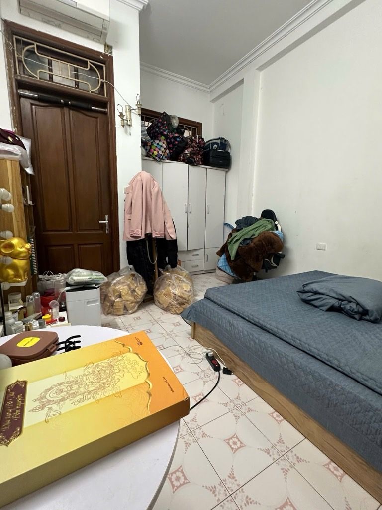 Bán nhà Thái Thịnh - diện tích 41.9m2 4 tầng - Ngõ thông ô tô - giá 16,5 tỷ