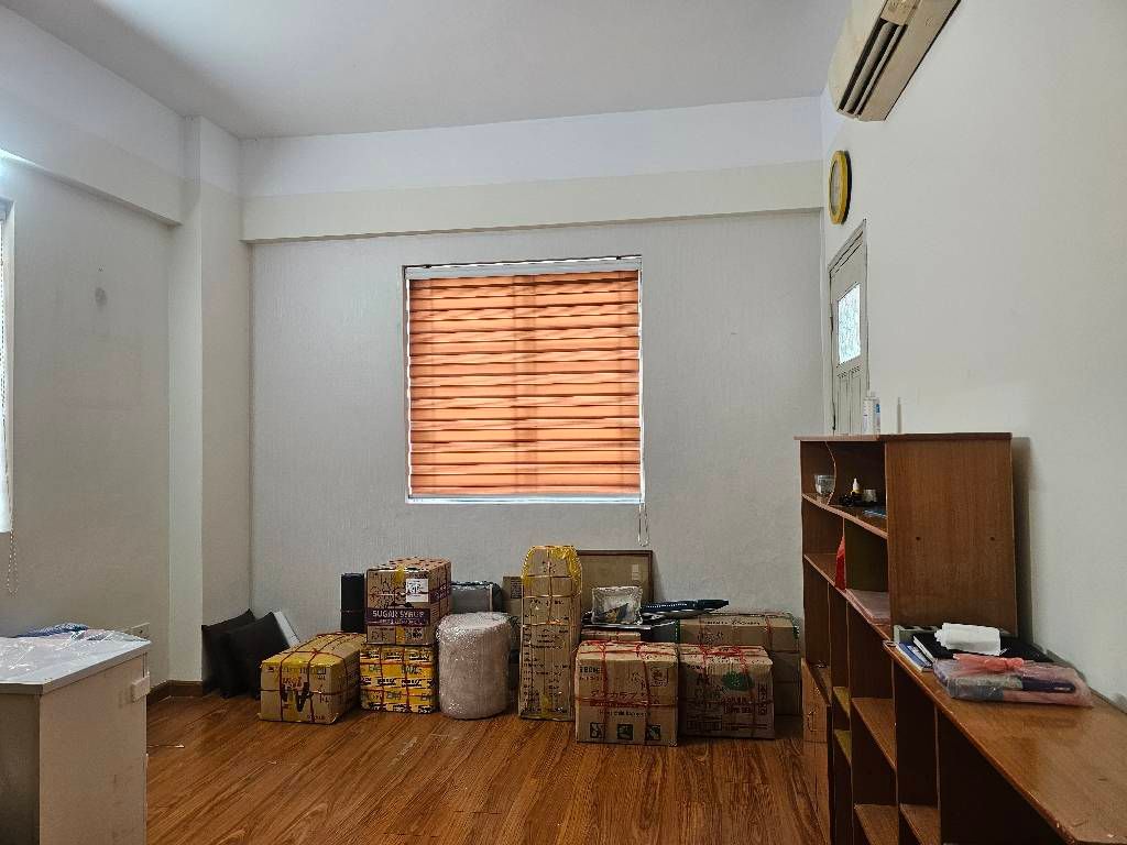 Bán nhà Minh Khai - diện tích 65m2 8 tầng - Căn góc, giá 5,7 tỷ