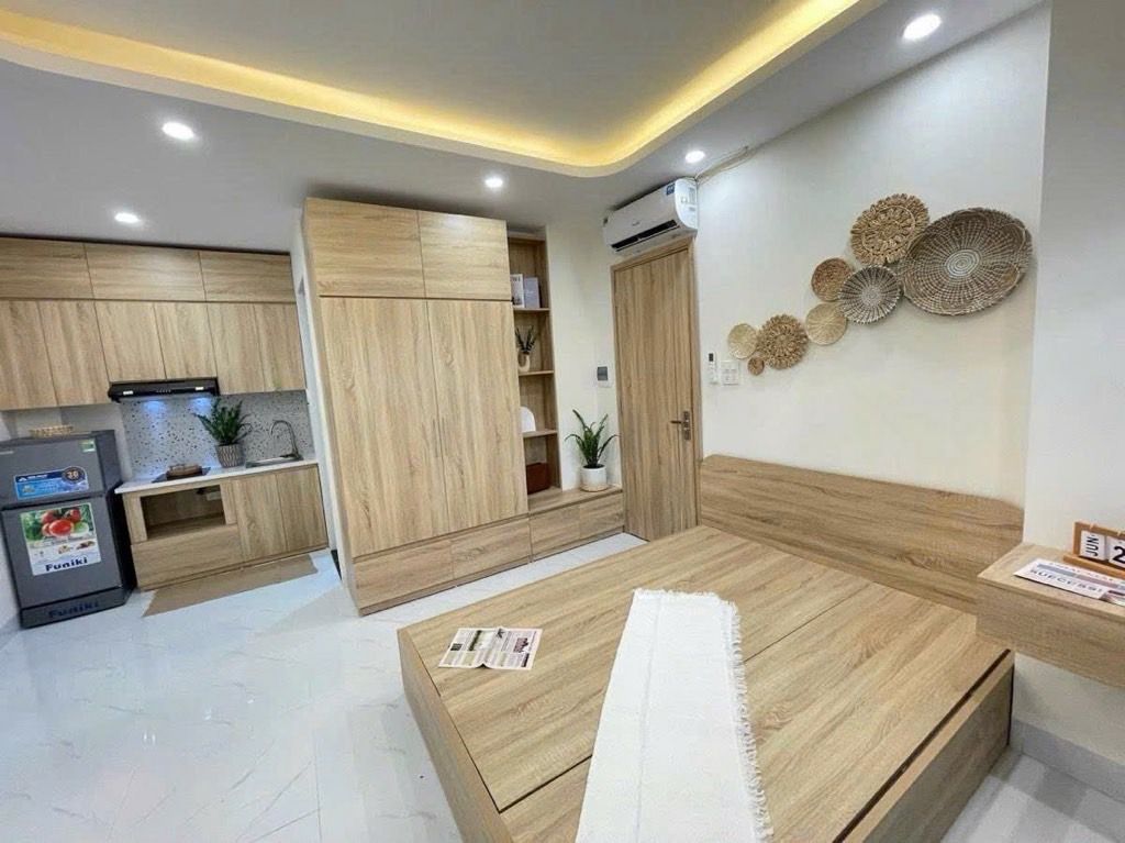 Bán nhà chính kinh - diện tích 70m2 8 tầng - Lô góc thoáng sáng - giá 18 tỷ