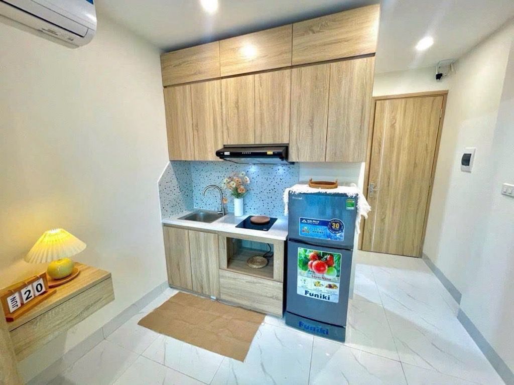 Bán nhà chính kinh - diện tích 70m2 8 tầng - Lô góc thoáng sáng - giá 18 tỷ