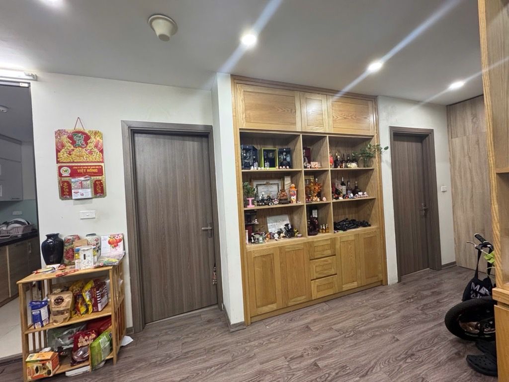 Bán nhà Tam Trinh - diện tích 89.6m2 12 tầng - Căn hộ đẹp, giá 9,5 tỷ