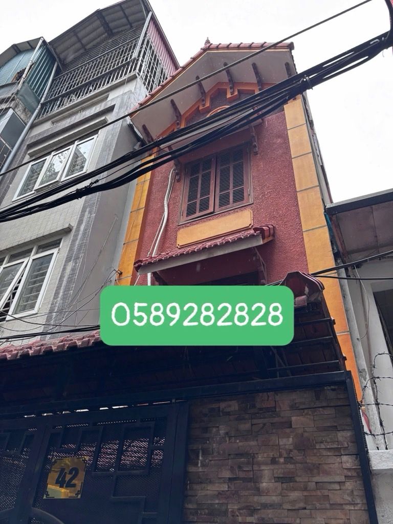 Bán nhà Thái Thịnh - diện tích 35,6m2 4 tầng - Đang cập nhật - giá 13,5 tỷ