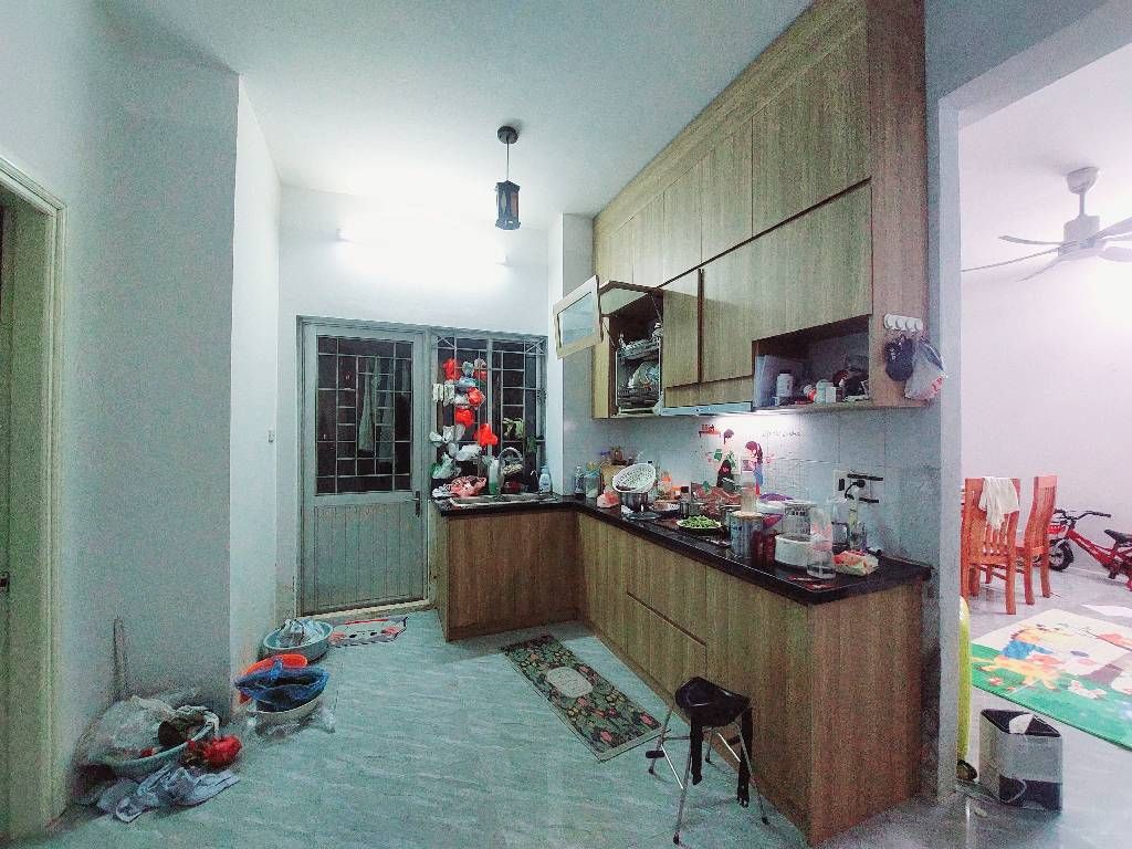 Bán nhà Lê Văn Lương - diện tích 70.3m2 1 tầng - Căn hộ số 06 tầng 15 - giá 7,8 tỷ